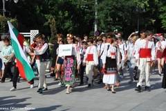 Участниците в BIMC 2018 преминаха в пъстро шествие в център на Бургас