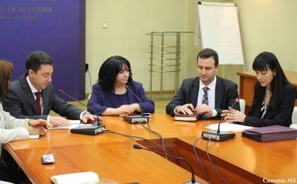 Увеличават безвъзмездната помощ за газификация на жилищата