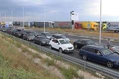 Спират ремонтите и засилват контрола по пътищата заради гастарбайтерите