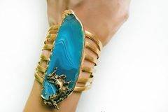 Златна серия бижута и гривни за ЕСЕН 2018