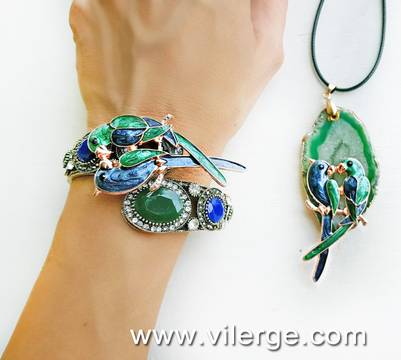 Есена колекция 2018 с луксозни бижута за жени