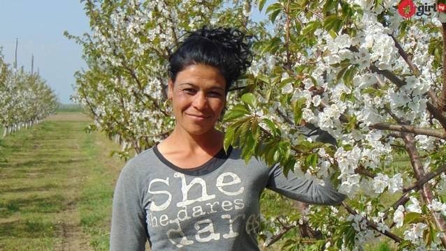 Невероятната история на 13-годишната ромска Пепеляшка от Рогош и бизнесмена Красимир Кумчев