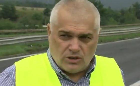 Министър Радев призова шофьорите: Намалете скоростта, за да се приберете живи (ВИДЕО)