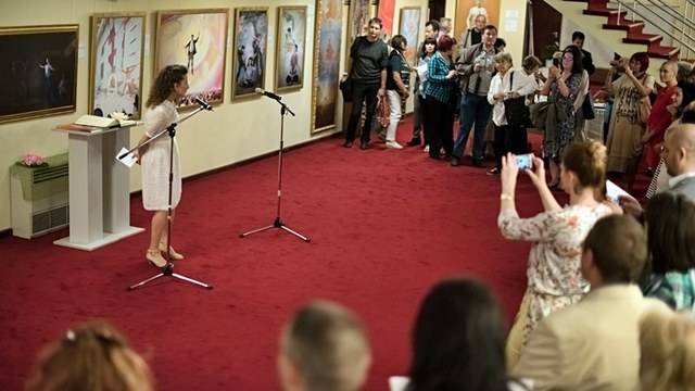 Международна изложба с висок морал отвори врати в София (фотогалерия)