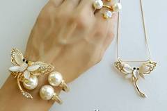 Бъди модерна с топ бижута за ЕСЕН 2018