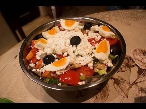 Класическа овчарска салата