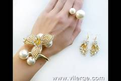 Топ бижута и хит гривни за сезон ЕСЕН 2018