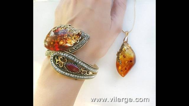 10-ТЕ ХИТ БИЖУТА И ПРЪСТЕНИ ЗА ЕСЕН 2018