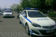 Тийнейджър тараши дома на 34-годишна в „Меден рудник“, хванаха го