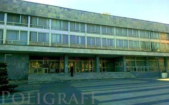 Местят прожекциите на Международния филмов фест в НХК заради времето