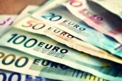 КНСБ: Българите трябва да получават заплати по €1000