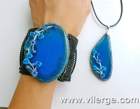 ПЪСТРА ЕСЕН 2018 С ЛУКСОЗНИ КОМПЛЕКТИ