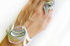 ТОП СЕЗОН ЕСЕН 2018 ЗА ЖЕНИ С БИЖУТА