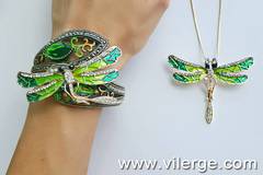 ТЕНДЕНЦИЯ В БИЖУТАТА ЗА СЕЗОН ЕСЕН