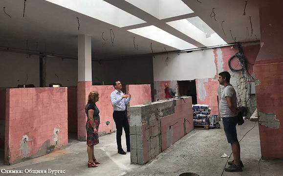 Усилени ремонти и подобрения текат в професионалните гимназии на Бургас