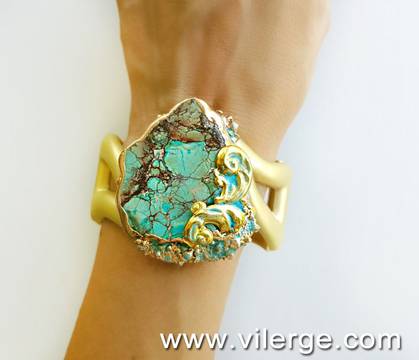 КОЛЕКЦИЯ БИЖУТА С ТЮРКОАЗ ЗА ЕСЕН