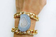 ПЪСТРА ЕСЕН ПОСРЕЩНИ С ХИТ ГРИВНИ