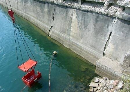 МВР: Неоснователни са слуховете за пропукване на стената на яз. „Студена“