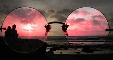 Принудителното щастие и опити за позитивно мислене водят до депресия