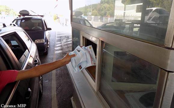 От днес в страната няма да бъдат допускани лица, за които Шенген е наложил забрана