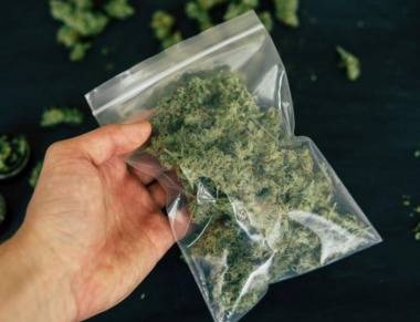 Младеж е в ареста, заради наркотици