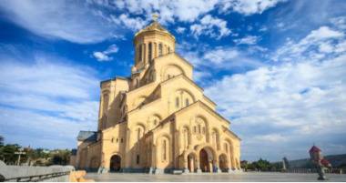 Грузинская Церковь назвала легализацию марихуаны “предательством нации”