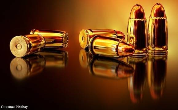 Намериха трупа на прострелян бургазлия на солниците