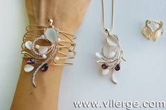 ПЕРЛЕНА КОЛЕКЦИЯ БИЖУТА ЗА ЕСЕН