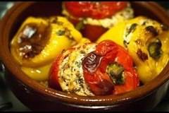 Ароматни пълнени чушки със сирене