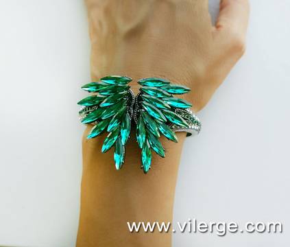 ТОП ГРИВНИ ЗА ЕСЕНТА И МОДНАТА ТЕНДЕНЦИЯ