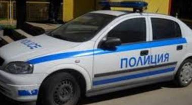 Трима цигани влязоха в дома на дядо да му продават дини, излязоха си с…