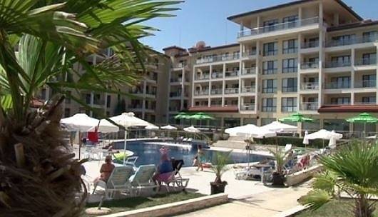 Глобяват апартхотел в Бяла, работил 2 г. без категоризация