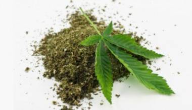 Иззеха наркотици от британец и българин