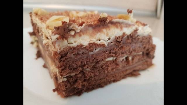 Шоколадова бисквитена торта с Маскарпоне