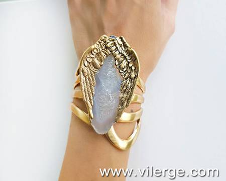 ЗЛАТНА КОЛЕКЦИЯ ГРИВНИ ЗА ПРИКАЗНАТА ЕСЕН