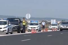 Проверяват колите на гастарбайтерите, трафикът по пътищата е натоварен