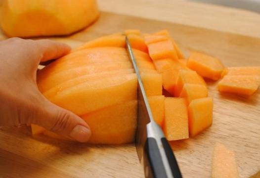 Внимание! Никога не смесвайте плодовете по този начин! Можете да се самоубиете!