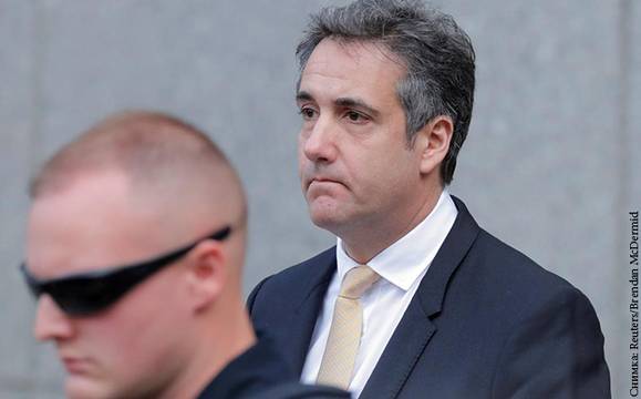 Адвокатът на Тръмп заяви, че е плащал на жени да си мълчат за аферите на шефа му