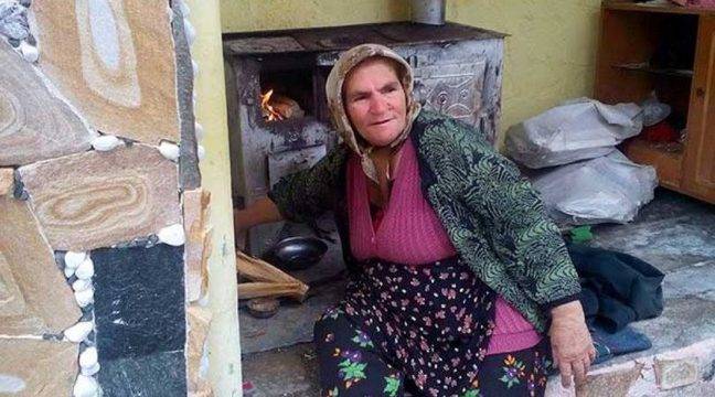 Запознайте се с Баба Юлия лекува по 50 души на ден и не иска нищо в замяна!