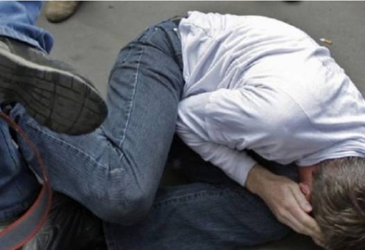 Бизнесмен преби зверски тийнейджър в Благоевград