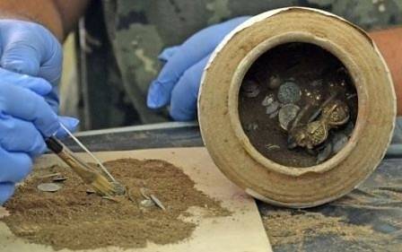 Съкровище от сребърни и златни монети откриха в крепостта Калиакра