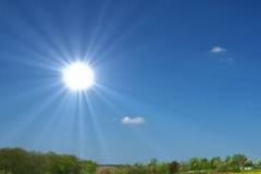 Днес слънчево с максимални температури между 28° и 33°. Над планинските райони ще превали