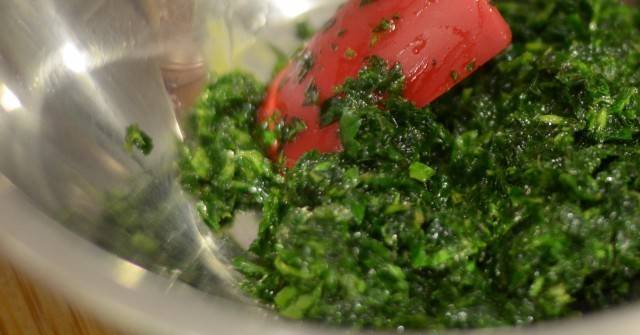 Магданоз и сода-Така ми каза лекаря и аз го слушам-Холестеролът ми се смъкна, а килцата тръгнаха стремглаво надолу…