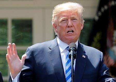 Тръмп: Гигантите сред социалните мрежи заглушават милиони хора