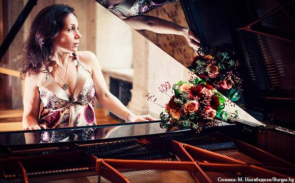 Трио Владигеров ще изнесат концерт на Флората