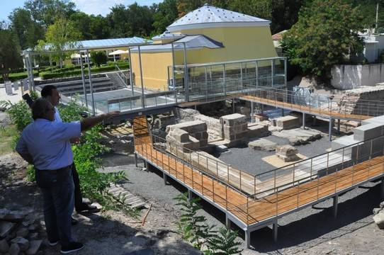 Приключва вторият етап от консервацията и реставрацията на Акве калиде – Новини – Регионален исторически музей Бургас