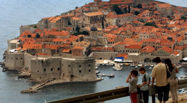 Жителите на Дубровник страдат от притока на феновете на поредицата „Игра на тронове“