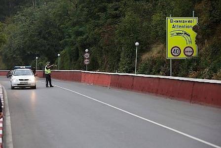 Ограничава се временно движението в района на вчерашната катастрофа край Своге