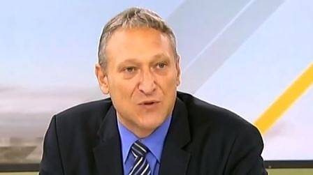 Рановски: Половината от автобусите без колани на седалките. Ще внесем искане за задължителни колани