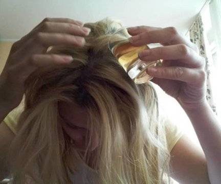 Една приятелка ми каза да си сипя ракия на косата… Отначало се присмивах, но сега се фукам с резултата!